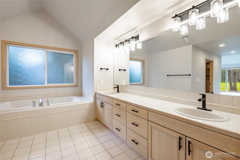 Property photo for 5520 Canvasback Road, Blaine photo 14