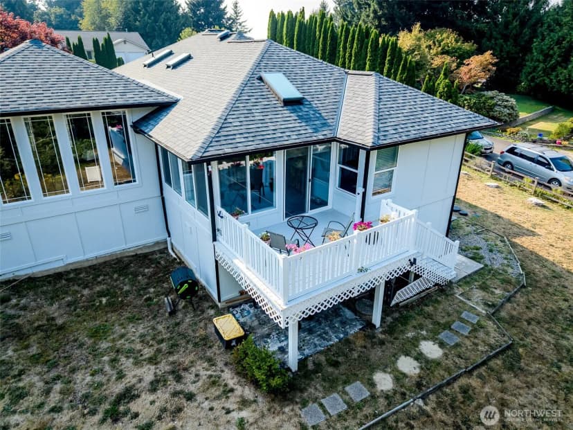 Property photo for 8422 Kaster Drive Ne, Bremerton photo 31