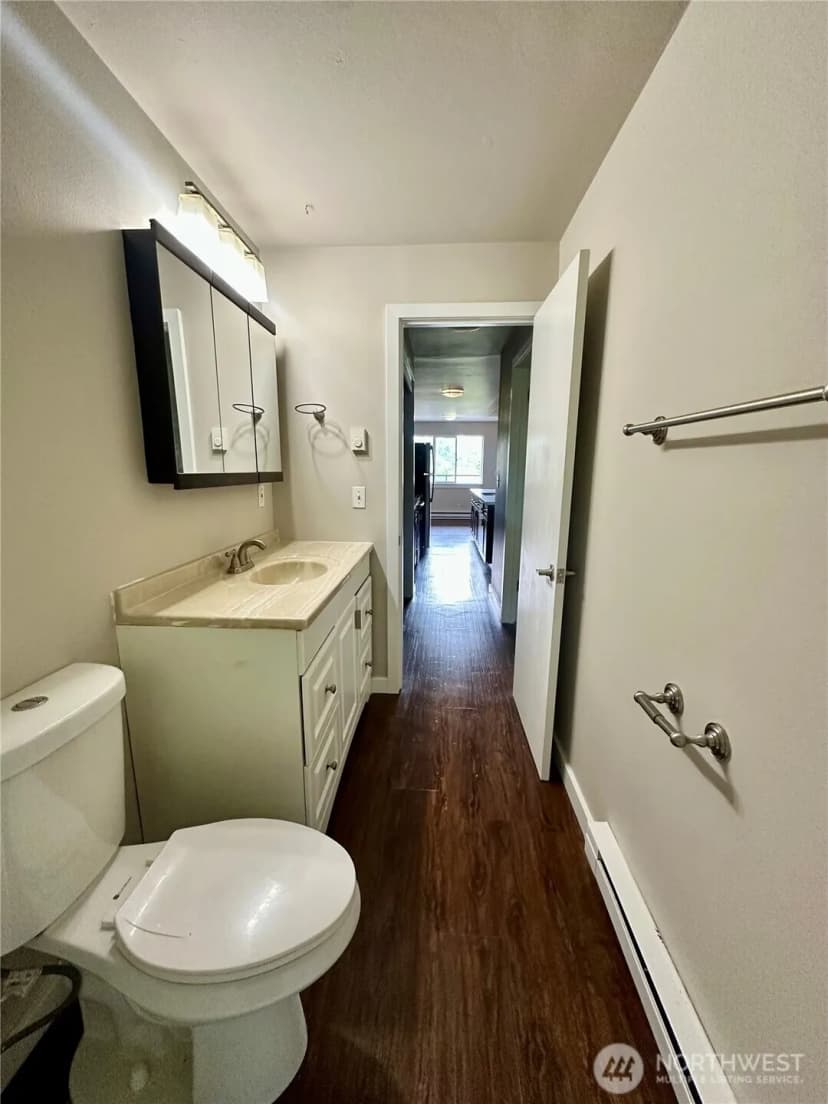 Property photo for 2515 Thorndyke Avenue W, Seattle photo 11