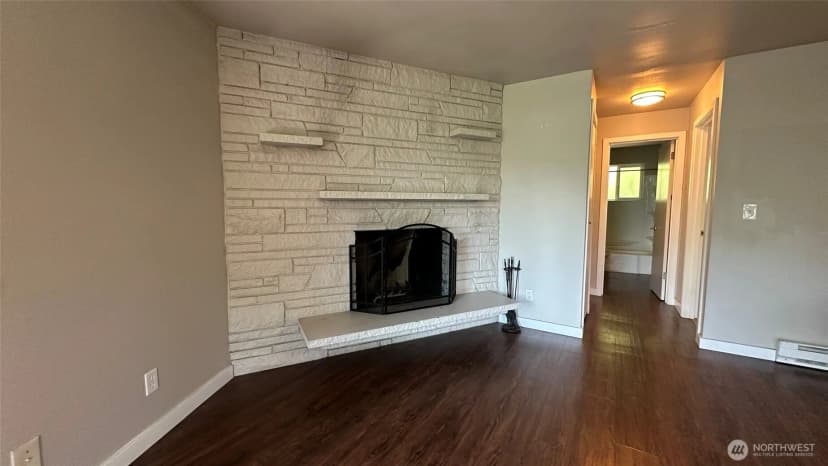 Property photo for 2515 Thorndyke Avenue W, Seattle photo 14