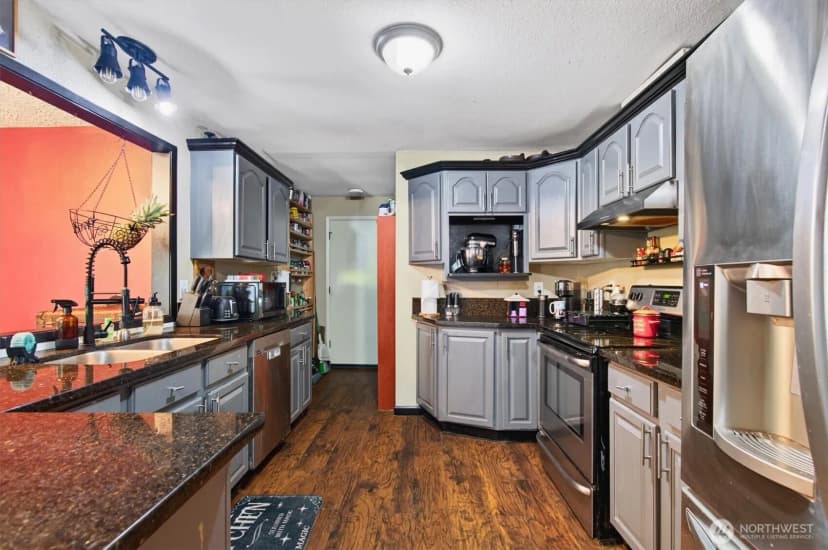 Property photo for 236 Laverne Drive, Kalama photo 6