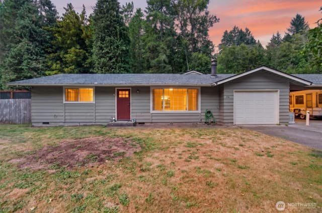 Property photo for 236 Laverne Drive, Kalama