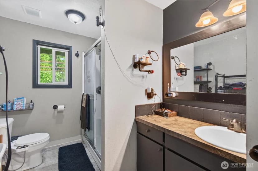 Property photo for 236 Laverne Drive, Kalama photo 19