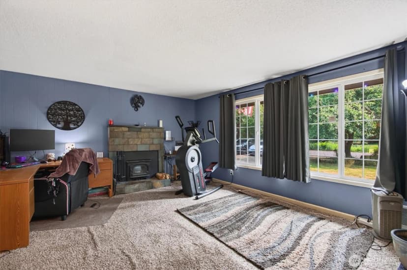 Property photo for 236 Laverne Drive, Kalama photo 4