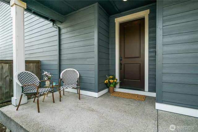 Property photo for 4646 Hibiscus Circle Sw, Port Orchard photo 2