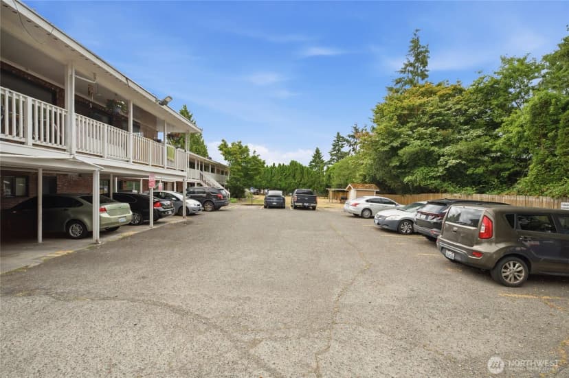 Property photo for 30853 14th Avenue S, Federal Way photo 6