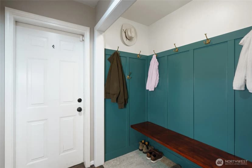 Property photo for 404 Lilac Drive, Mount Vernon photo 19