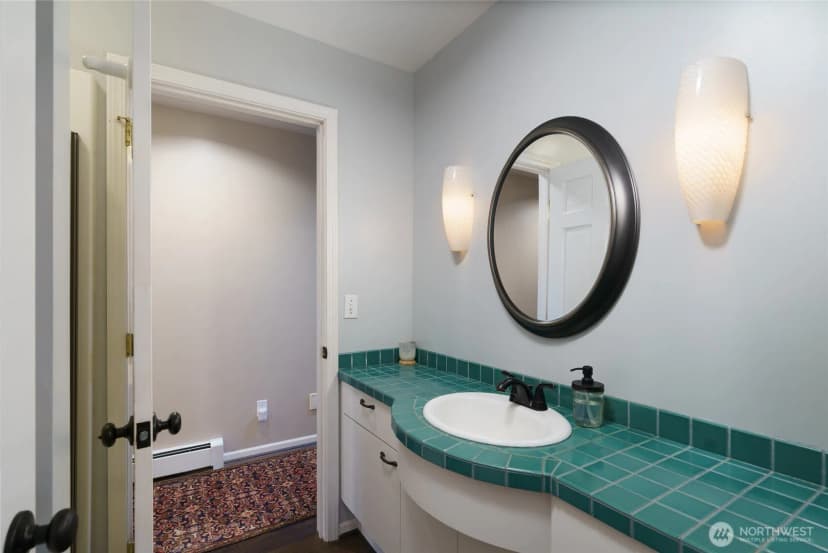 Property photo for 404 Lilac Drive, Mount Vernon photo 18