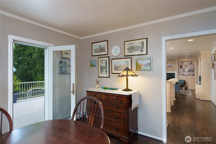 Property photo for 404 Lilac Drive, Mount Vernon photo 9