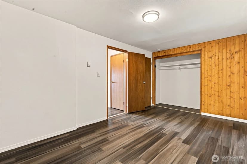 Property photo for 412 Mill Avenue S, Renton photo 14