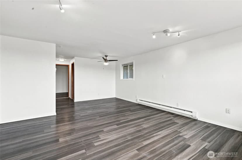 Property photo for 412 Mill Avenue S, Renton photo 10