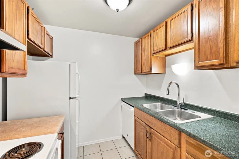 Property photo for 412 Mill Avenue S, Renton photo 12