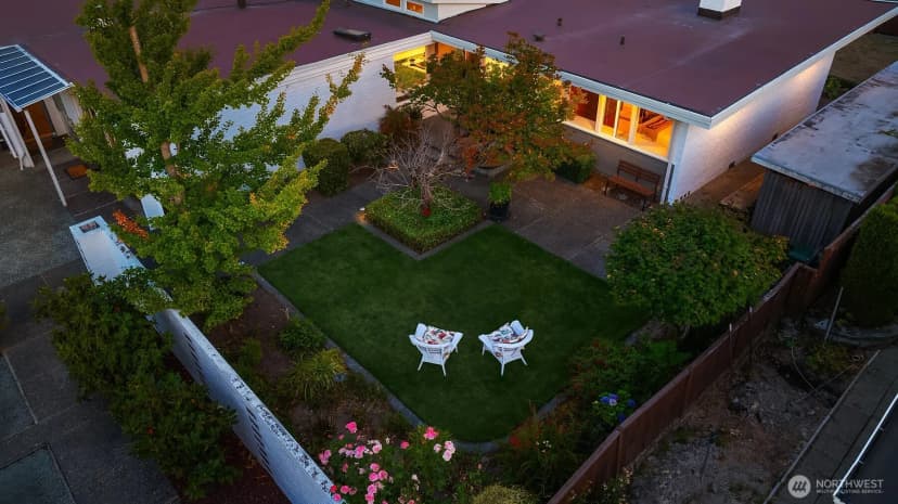 Property photo for 618 Le-lou-wa Place Ne, Tacoma photo 35