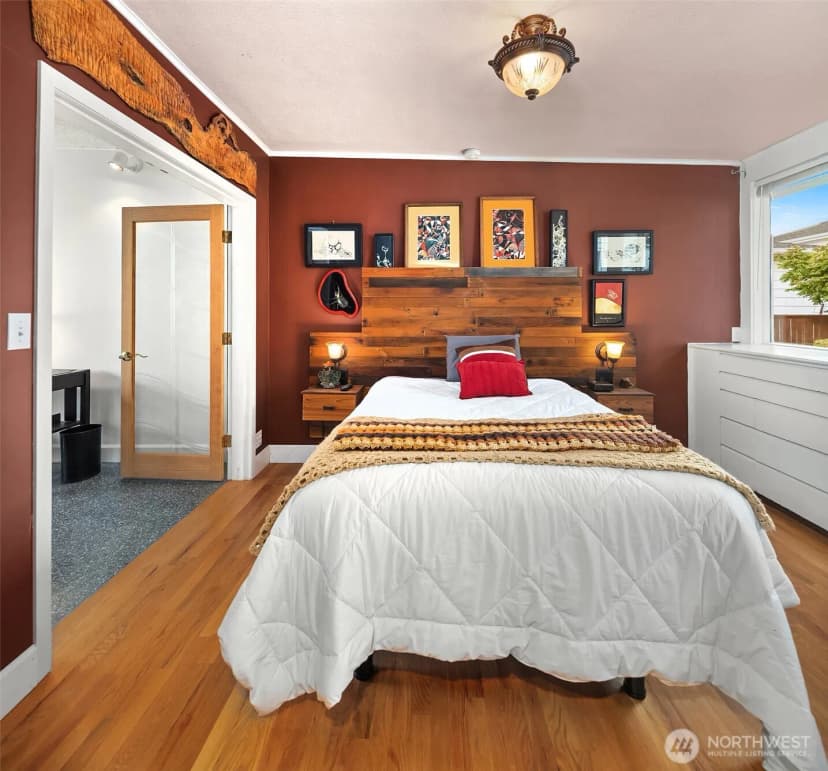 Property photo for 618 Le-lou-wa Place Ne, Tacoma photo 16