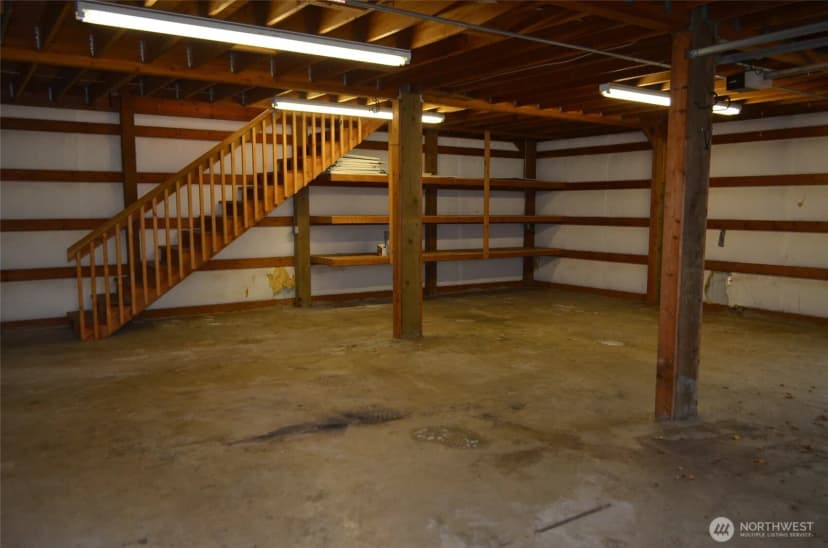 Property photo for 1041 Sterk Lane, Bellingham photo 28