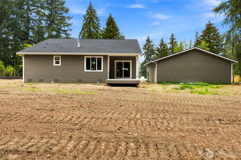 Property photo for 10820 245th Street Ct E, Graham photo 5