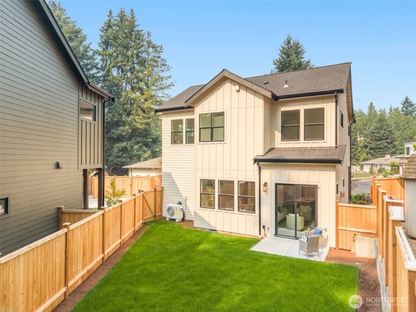 Property photo for 13629 103rd Avenue Ne, Kirkland photo 31