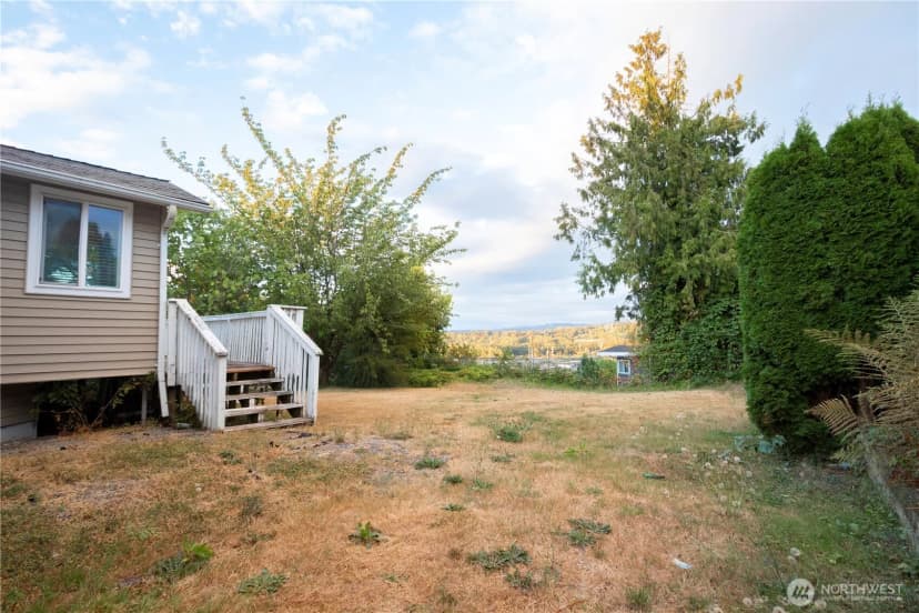 Property photo for 11634 25th Avenue S, Seattle photo 35