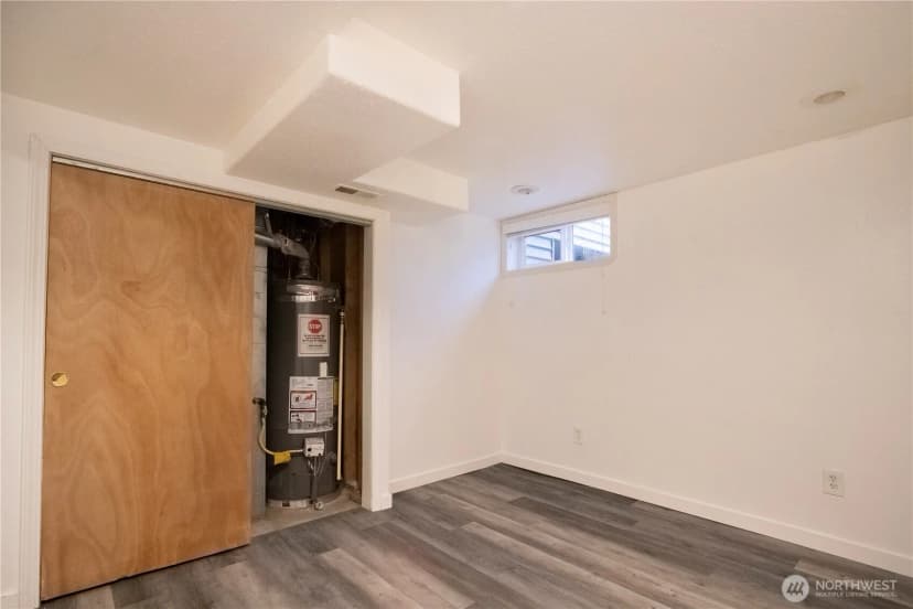 Property photo for 11634 25th Avenue S, Seattle photo 25