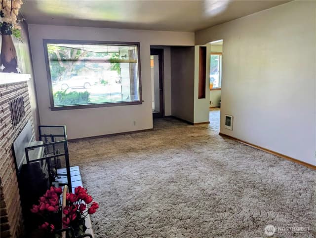 Property photo for 804 E 5th Avenue, Ellensburg photo 5