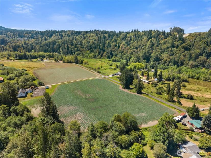 Property photo for 18213 150th Avenue Ct E, Orting photo 12