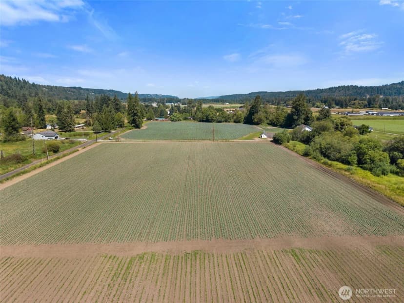 Property photo for 18213 150th Avenue Ct E, Orting photo 11