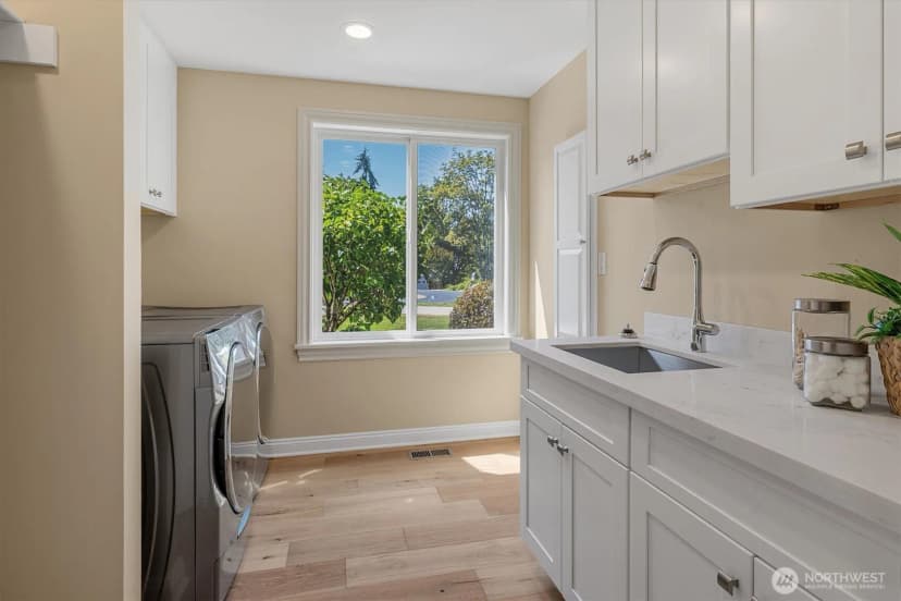 Property photo for 17410 102nd Avenue Ne, Bothell photo 34