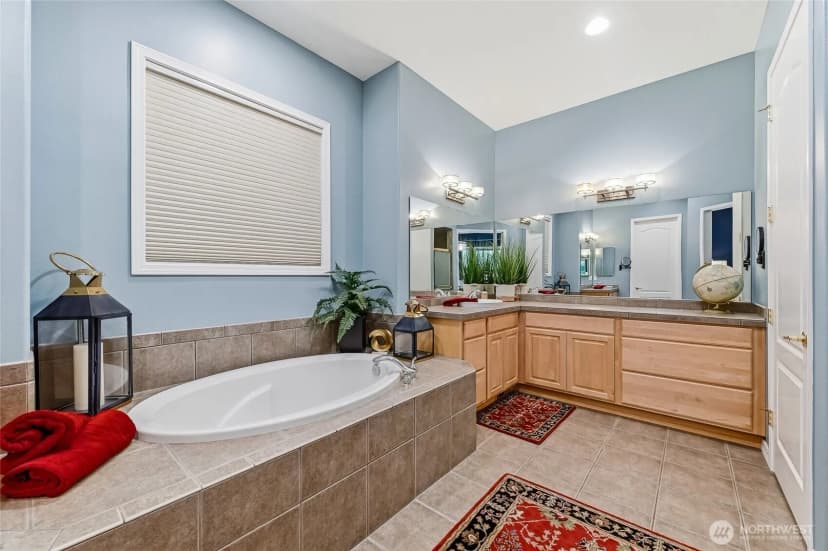 Property photo for 23158 Ne Devon Way, Redmond photo 19