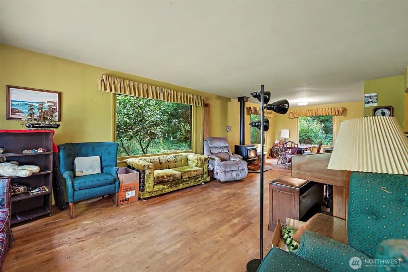 Property photo for 7508 Woodland Avenue E, Puyallup photo 11