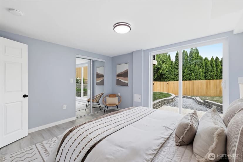 Property photo for 2517 23rd Avenue, Seattle photo 18
