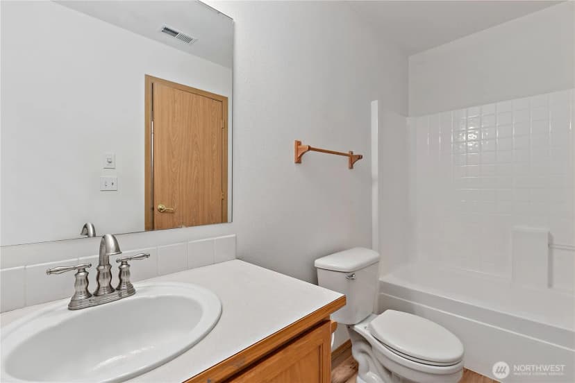 Property photo for 14921 93rd Avenue E, Puyallup photo 20