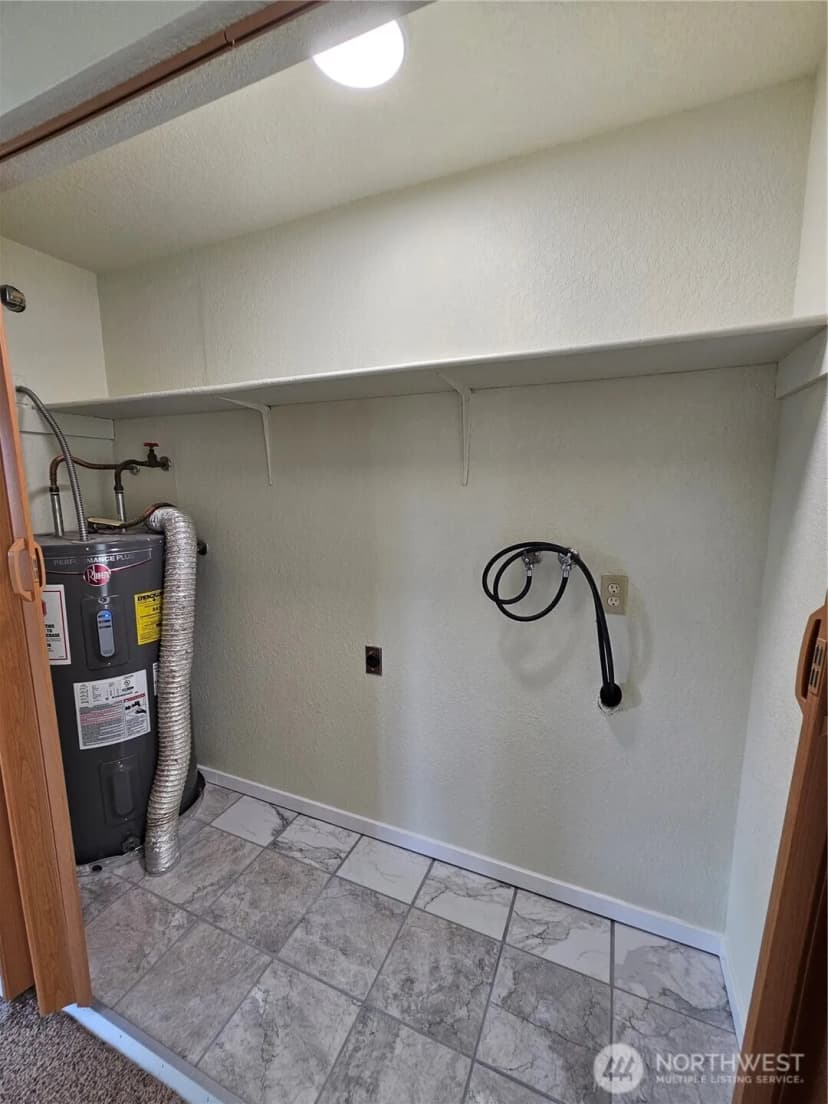 Property photo for 744 Berne Lane Se, Olympia photo 9