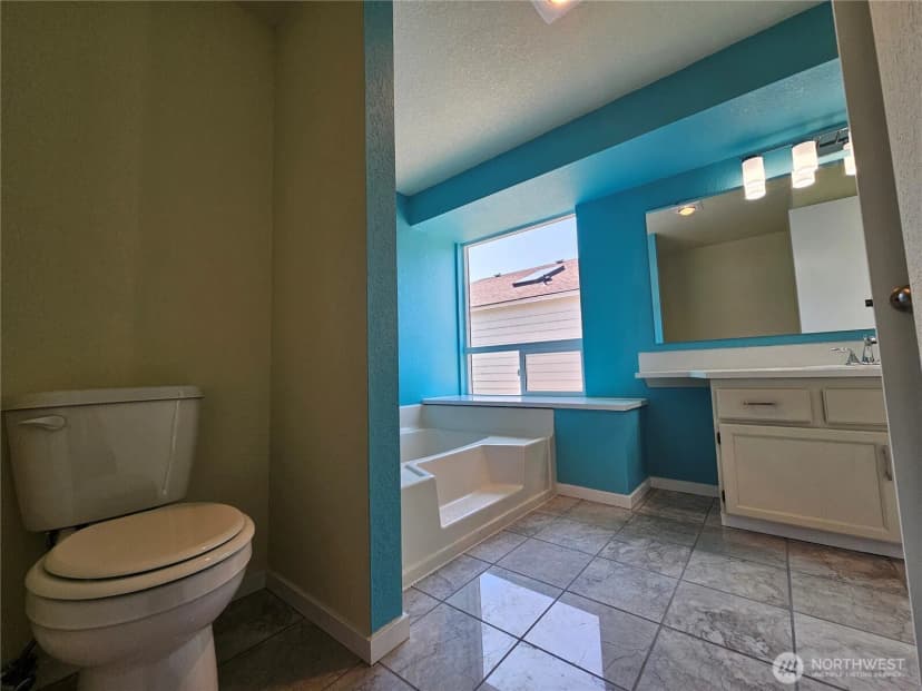 Property photo for 744 Berne Lane Se, Olympia photo 14