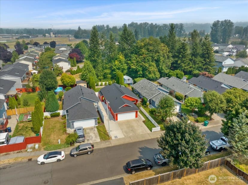 Property photo for 5805 105th Place Ne, Marysville photo 29
