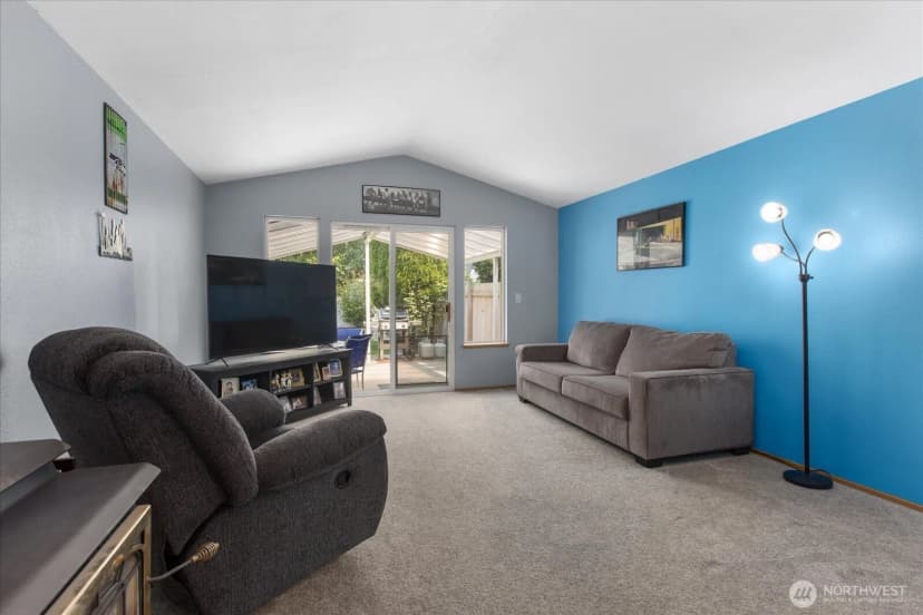 Property photo for 5805 105th Place Ne, Marysville photo 11