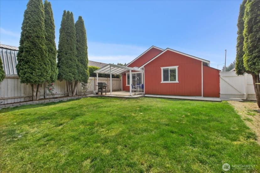 Property photo for 5805 105th Place Ne, Marysville photo 26