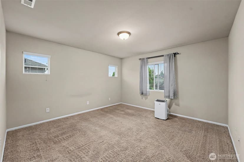 Property photo for 3446 Hera Street Ne, Lacey photo 17