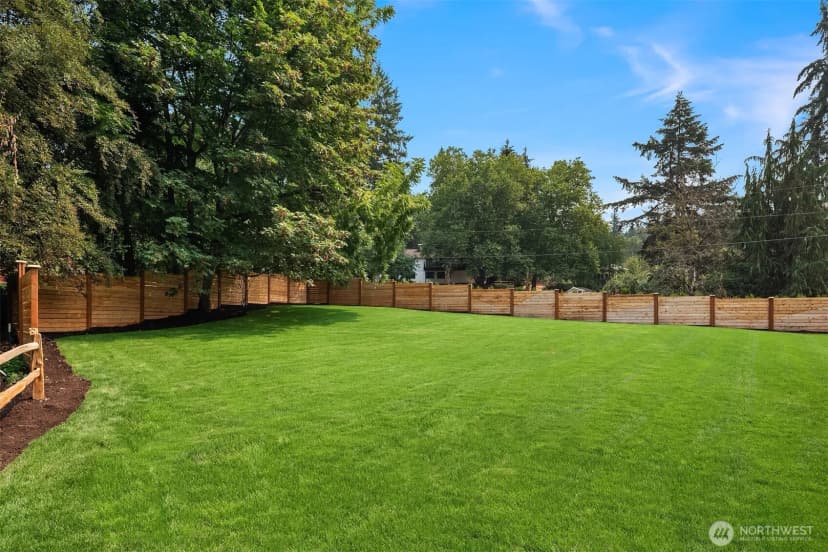 Property photo for 16009 147th Place Ne, Woodinville photo 32