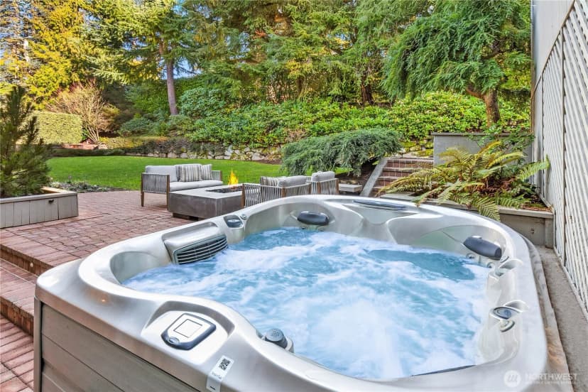Property photo for 7580 Se 71st Street, Mercer Island photo 6
