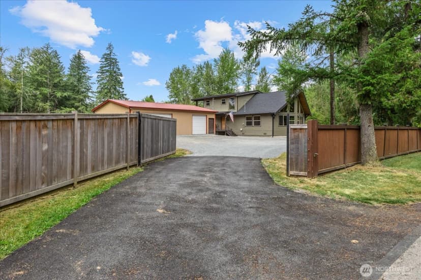 Property photo for 21710 78th Avenue E, Graham photo 35