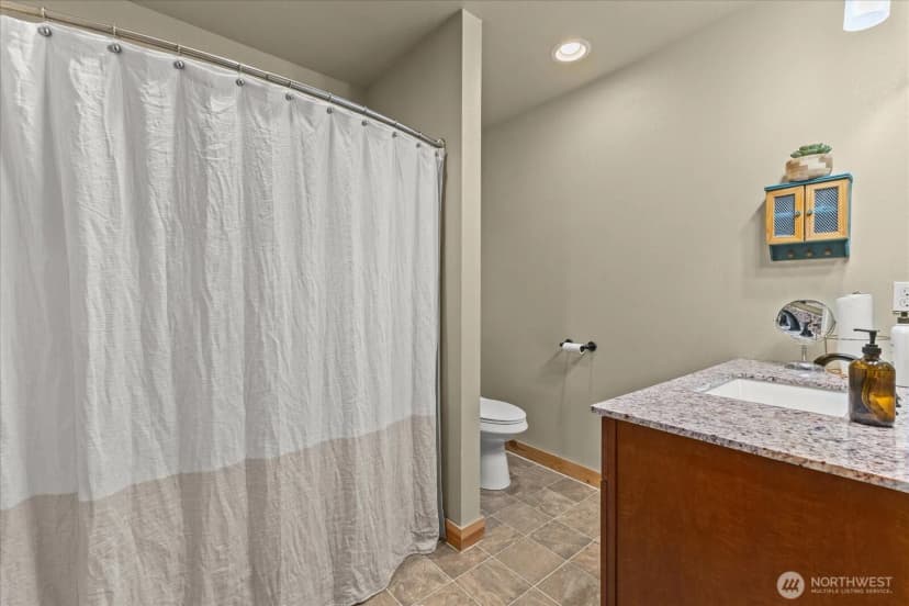 Property photo for 21710 78th Avenue E, Graham photo 14