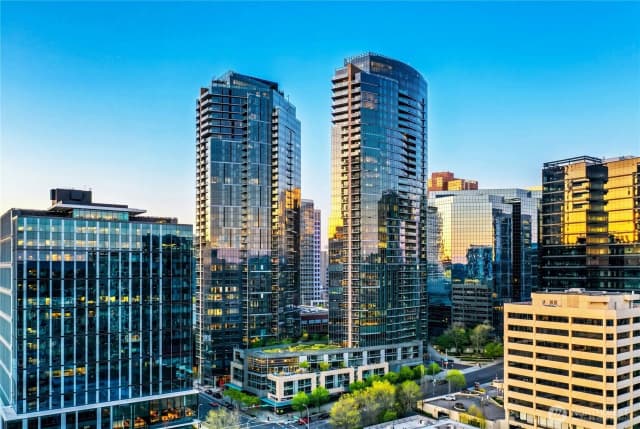 Property photo for 10700 Ne 4th St #434, Bellevue