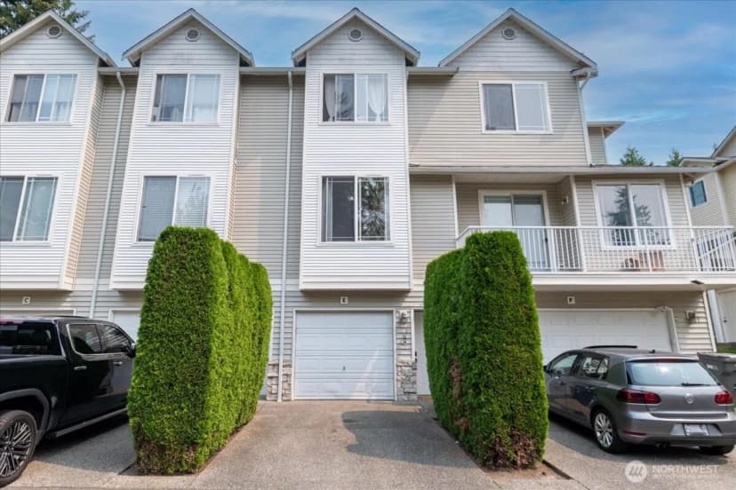 Property photo for 10410 Holly Drive #e, Everett photo 27
