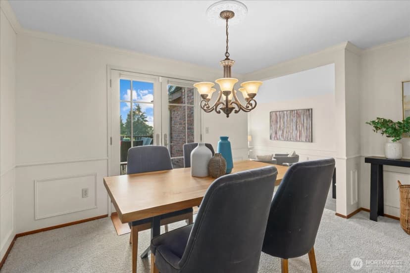 Property photo for 5204 137th Place Se, Bellevue photo 15
