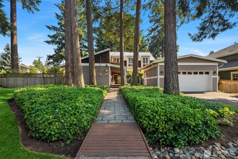 Property photo for 11059 Se 31st Street, Bellevue