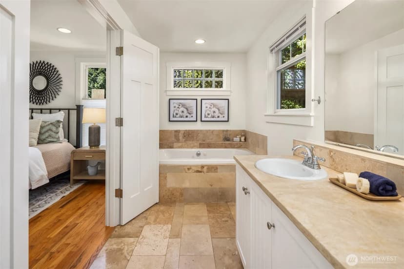 Property photo for 11059 Se 31st Street, Bellevue photo 25