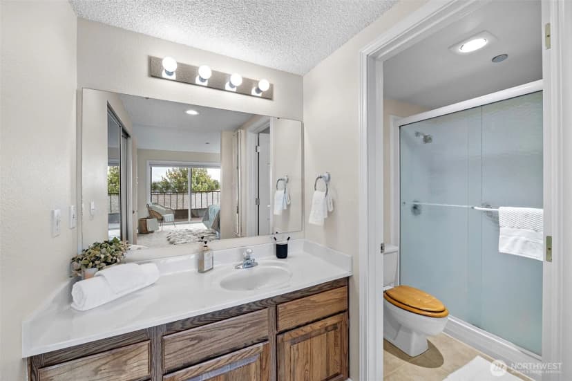 Property photo for 1902 Bridgeport Way W #104, University Place photo 14