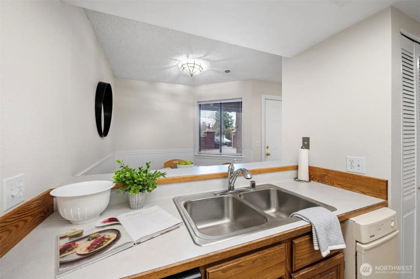 Property photo for 1902 Bridgeport Way W #104, University Place photo 19