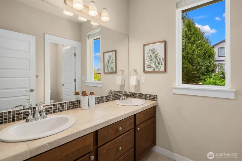 Property photo for 14517 Ne 99th Avenue, Bothell photo 30