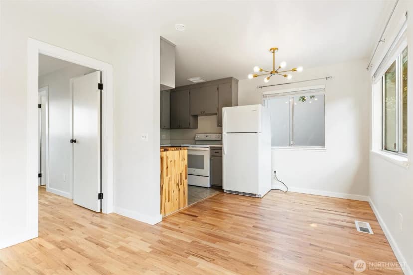 Property photo for 1609 E Alder Street, Seattle photo 28